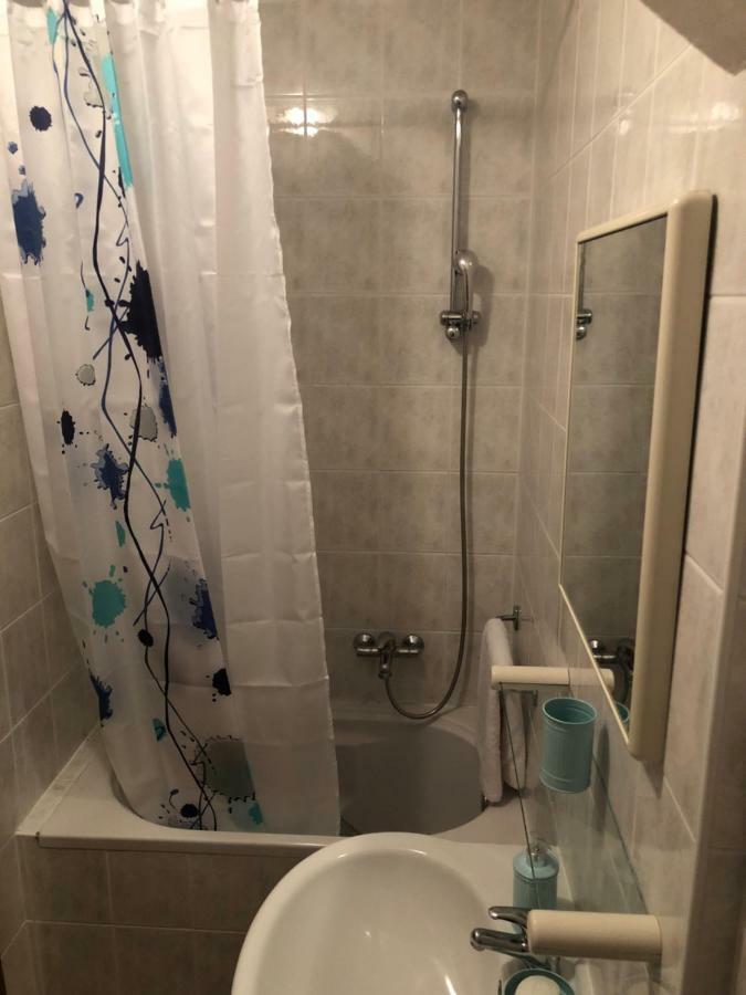 Garsonjera Katarina Lägenhet Split Exteriör bild